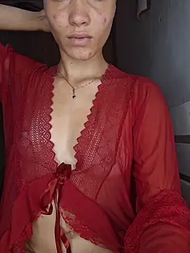 HelenHoltz online show from 4, 12, 2025