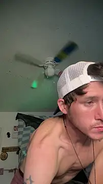 Snapshot of bigdckstud chatting on 22, 12, 2025 bigdckstud online show from 22, 12, 2025