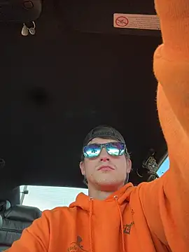 Snapshot of bigdckstud chatting on 12, 2, 2026 bigdckstud online show from 12, 2, 2026