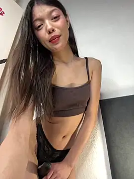 DesiredHoney online show from 10, 1, 2025