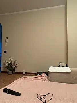 MichelleCara online show from 28, 11, 2025