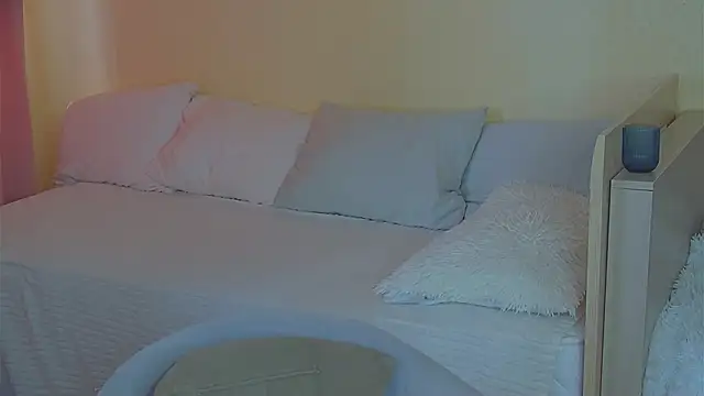 BritneyCruze online show from 19, 1, 2026