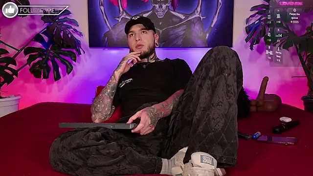 Snapshot of Im_Bryan chatting on 24, 10, 2025 Im Bryan online show from 24, 10, 2025