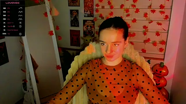 Bella XO online show from 10, 11, 2025