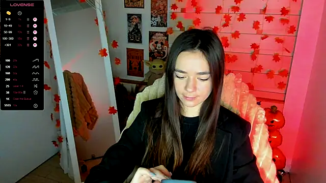 Bella XO online show from 6, 11, 2025