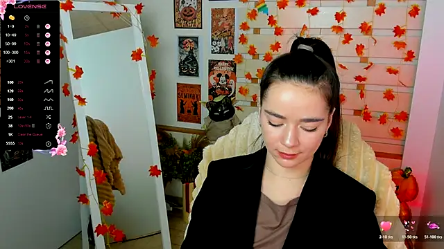 Bella XO online show from 25, 10, 2025