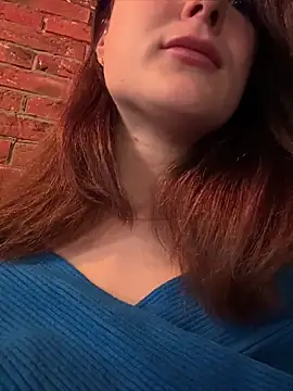 Snapshot of Dina_Tease chatting on 7, 5, 2026 Dina Tease online show from 7, 5, 2026