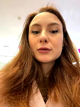 Dina Tease online show from 4, 11, 2025