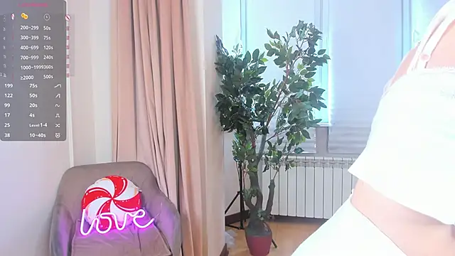 OdetteHarwick online show from 12, 4, 2026