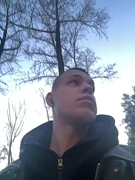 pretty roman online show from 14, 4, 2026