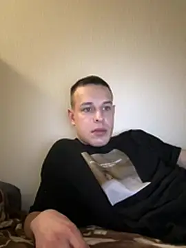 pretty roman online show from 19, 4, 2026