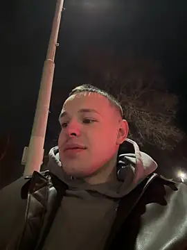 pretty roman online show from 13, 4, 2026