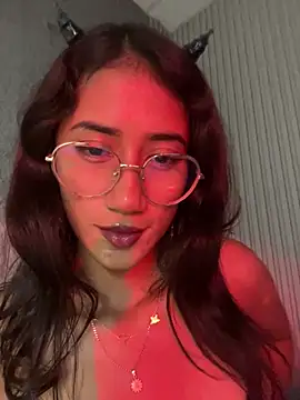 KaitlynLoveCam online show from 7, 5, 2026