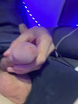 Snapshot of thiccplamp chatting on 22, 10, 2025 thiccplamp online show from 22, 10, 2025