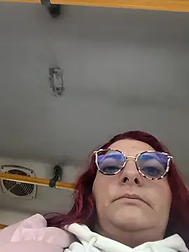 SHARAONELOVE online show from 5, 3, 2026