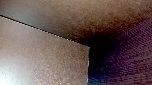 PetiteIvoryQueen19 online show from 10, 3, 2026