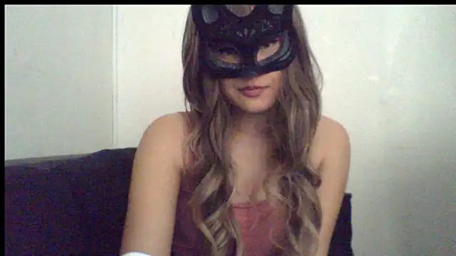 Snapshot of 99fox chatting on 11, 9, 2025 99fox online show from 11, 9, 2025