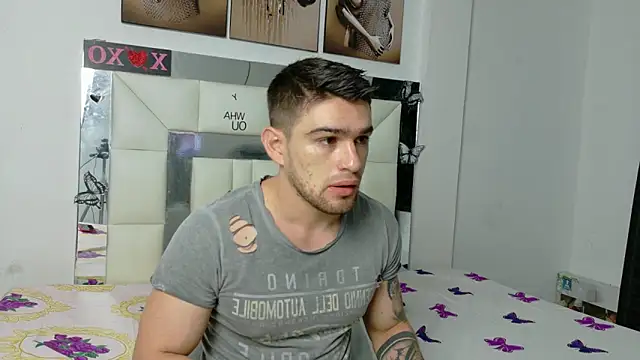 Sexy Alejandro  online show from 18, 3, 2025