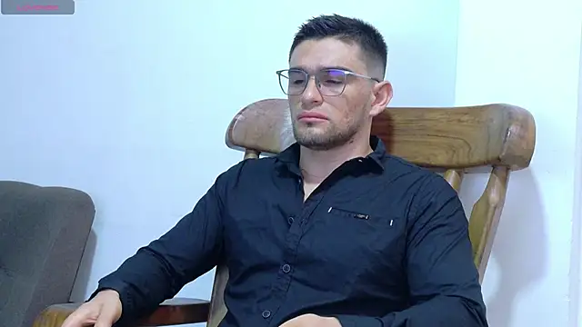 Sexy Alejandro  online show from 26, 3, 2026