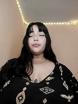 jacksyangeel2 online show from 12, 4, 2026