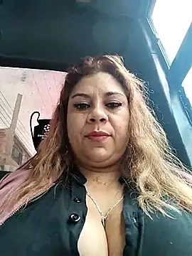 Laura-Hernandez online show from 24, 2, 2025