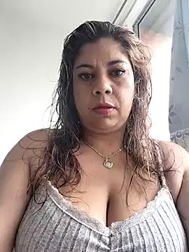 Laura-Hernandez online show from 8, 7, 2026
