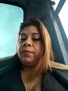 Laura-Hernandez online show from 7, 2, 2025