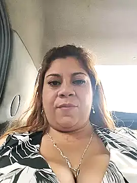 Laura-Hernandez online show from 29, 1, 2025