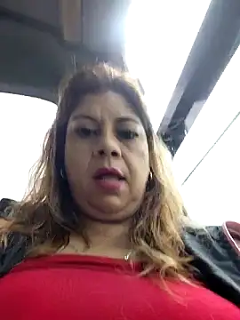 Laura-Hernandez online show from 21, 5, 2026
