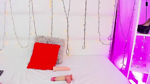 Stefyrossy online show from 4, 3, 2026