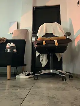 aly golden  online show from 14, 3, 2026