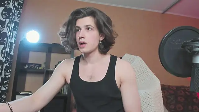 Snapshot of daddyMarty420 chatting on 29, 11, 2025 daddyMarty420 online show from 29, 11, 2025