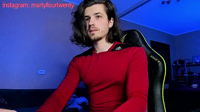 Snapshot of daddyMarty420 chatting on 24, 2, 2026 daddyMarty420 online show from 24, 2, 2026