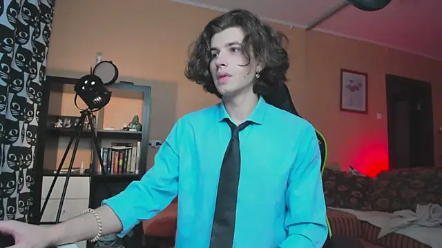 Snapshot of daddyMarty420 chatting on 2, 11, 2025 daddyMarty420 online show from 2, 11, 2025