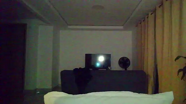 Kiri Cutee online show from 28, 11, 2025