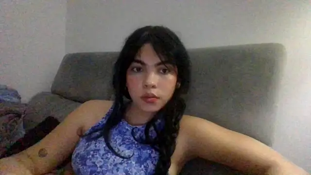 Kiri Cutee online show from 3, 1, 2025