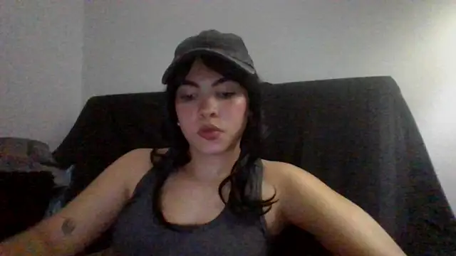 Kiri Cutee online show from 5, 1, 2025
