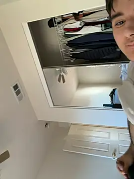 Yann 18 online show from 13, 3, 2026