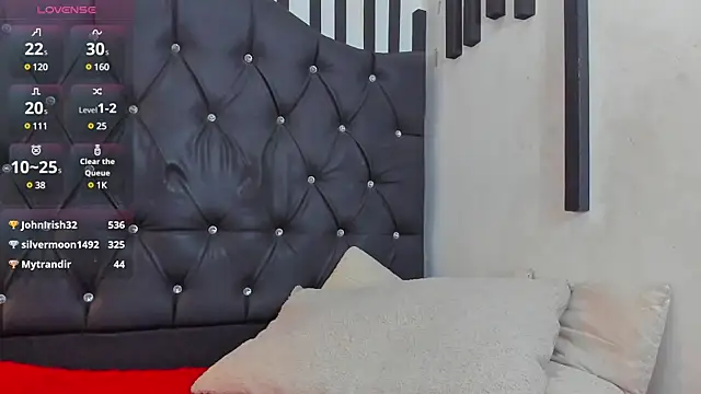 Snapshot of Kenia_Fox chatting on 1, 3, 2025 Kenia Fox online show from 1, 3, 2025