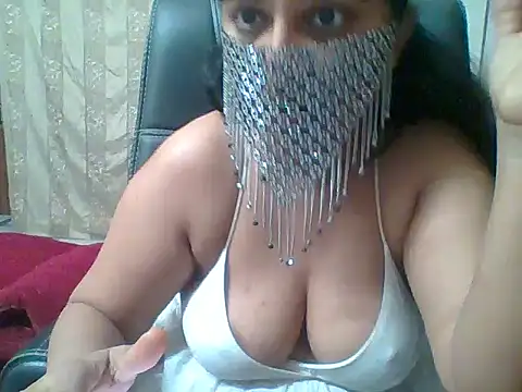 kamayanisingh24 online show from 25, 1, 2025