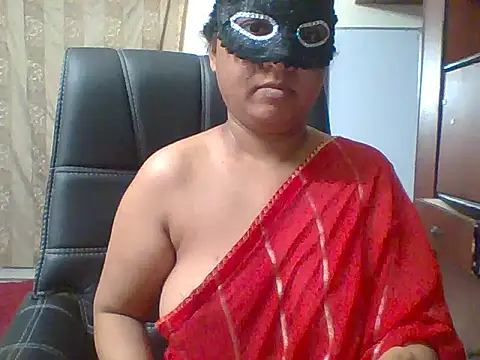 kamayanisingh24 online show from 15, 3, 2025
