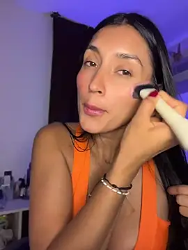 Snapshot of Valentina_cartier chatting on 19, 7, 2026 Valentina cartier online show from 19, 7, 2026