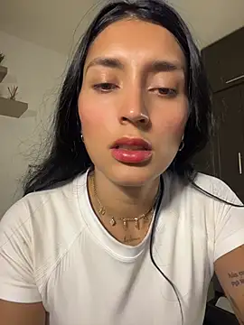 Snapshot of Valentina_cartier chatting on 2, 6, 2026 Valentina cartier online show from 2, 6, 2026