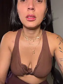 Snapshot of Valentina_cartier chatting on 17, 6, 2026 Valentina cartier online show from 17, 6, 2026