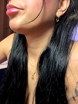 Valentina cartier online show from 8, 11, 2025