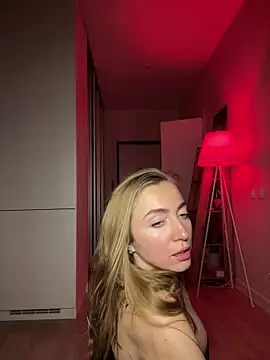 kira proxima 02 online show from 16, 3, 2025