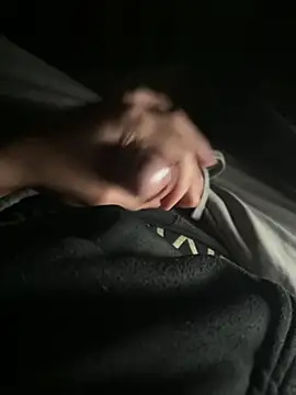 Snapshot of maiolullo chatting on 11, 11, 2025 maiolullo online show from 11, 11, 2025