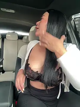 Abril10  online show from 12, 10, 2025