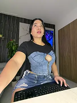 Abril10  online show from 4, 6, 2026
