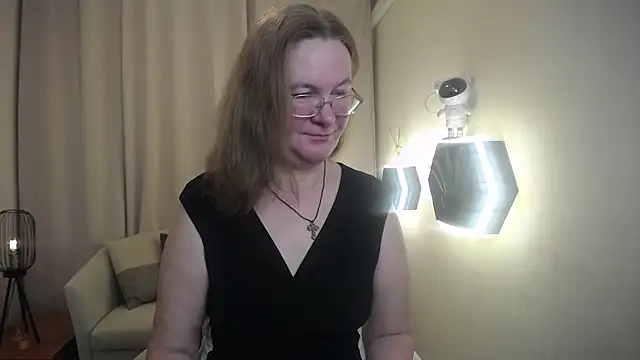 HolyMilfa online show from 22, 4, 2026